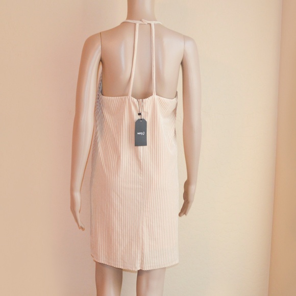 VERY J Bia Beige Stripe Velvet Strappy Swing Dress NWT - Picture 5 of 8